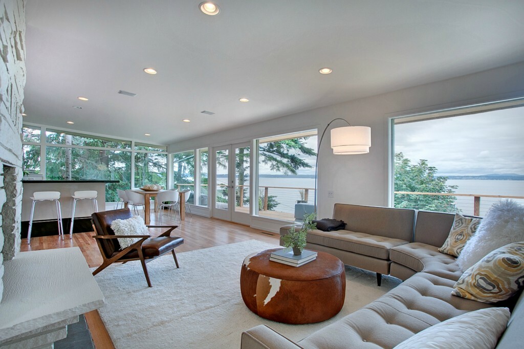 Property Photo: 3635 59th Ave SW WA 98116