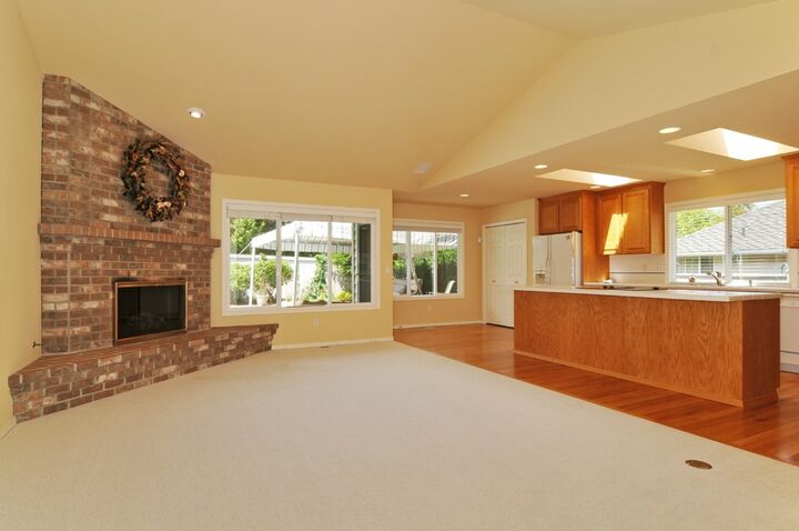 Property Photo: 15208 72nd Dr SE WA 98296