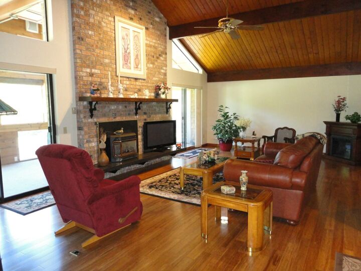 Property Photo:  211 N Duckabush Dr E  WA 98548