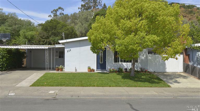 Property Photo:  111 Lilienthal Ave  CA 94558 