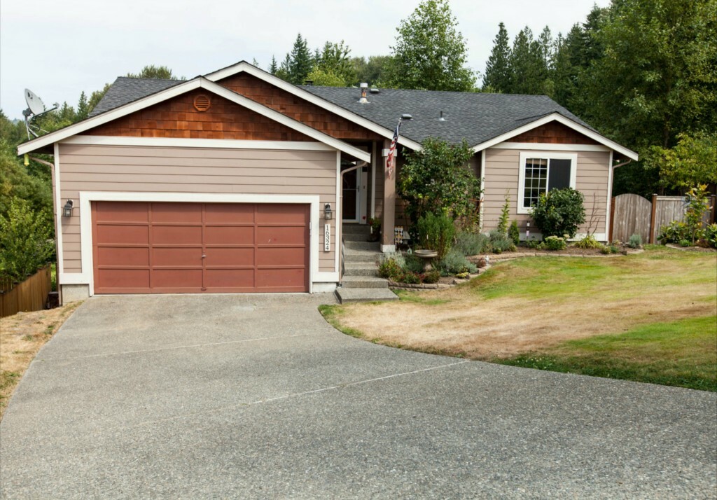 Property Photo:  16324 3rd Ave NE  WA 98019 