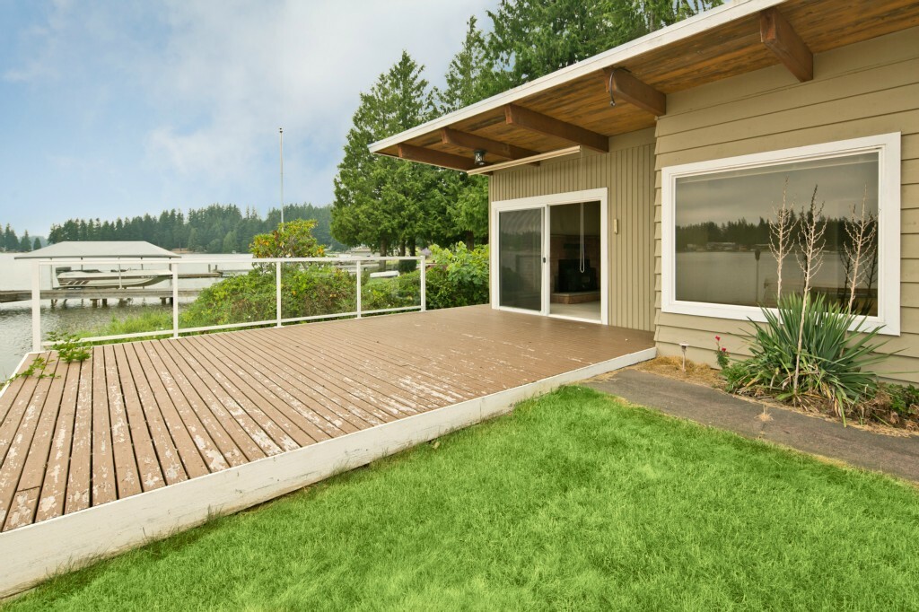 Property Photo:  14802 East Lake Goodwin Rd  WA 98292 