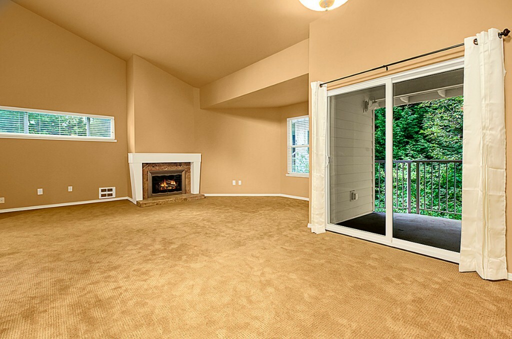 Property Photo:  14651 NE 40th St H2  WA 98007 