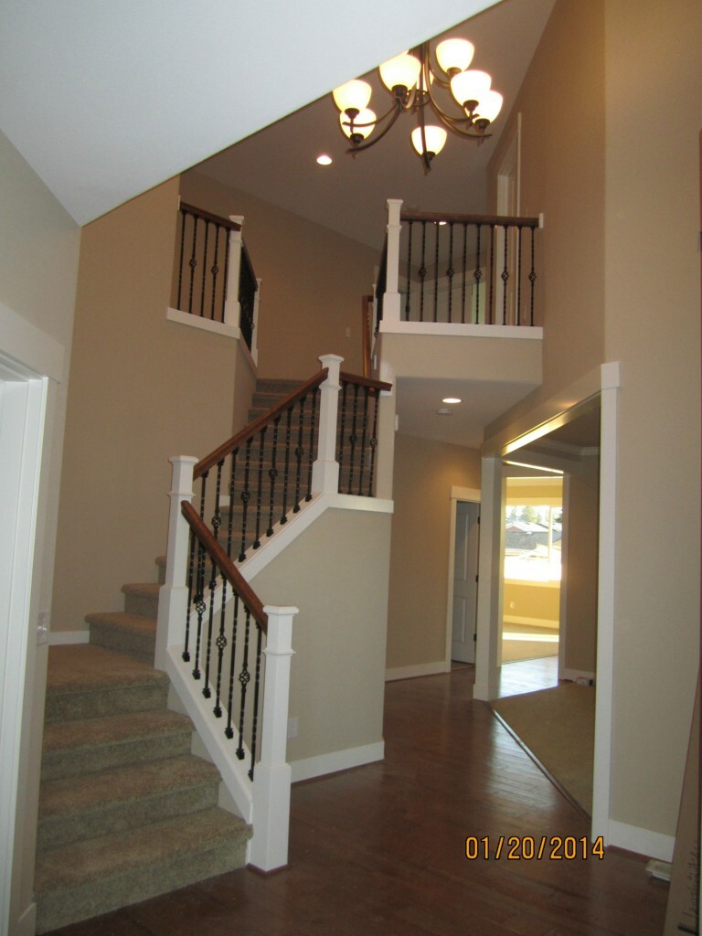 Property Photo: 5023 NE 8th St WA 98059