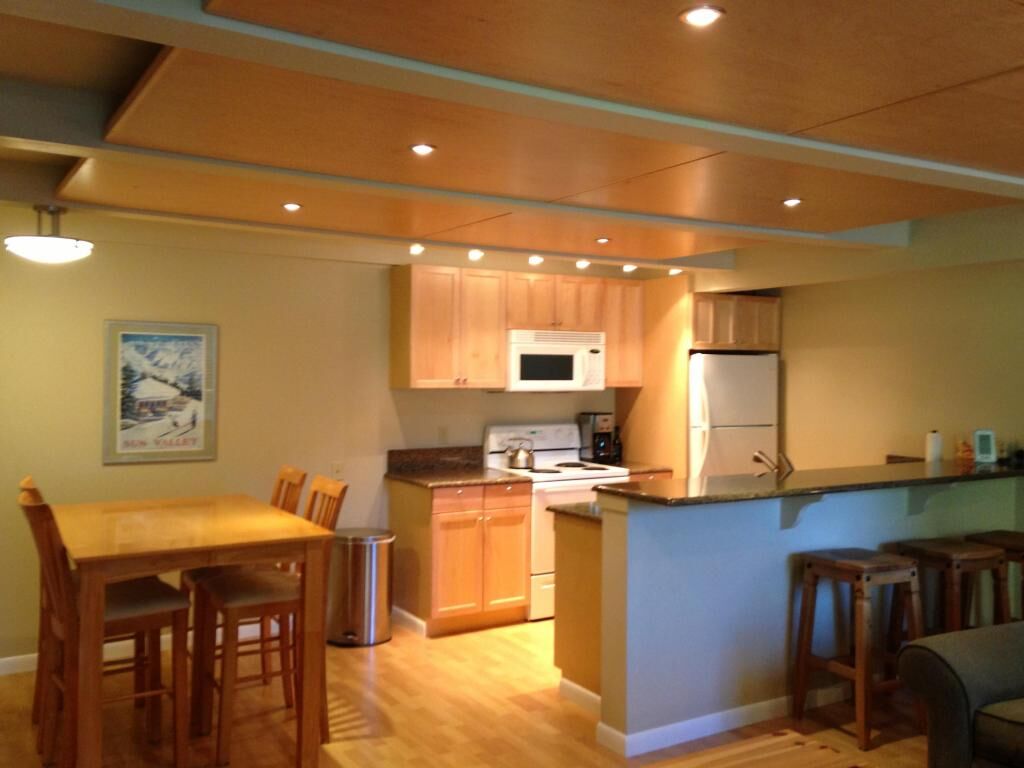 Property Photo: 1035 Atelier Condo Dr ID 83353