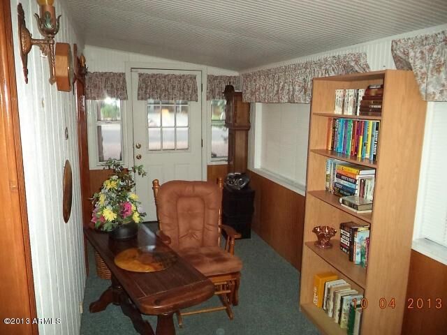 Property Photo: 1003 W Chatham Drive AZ 85541