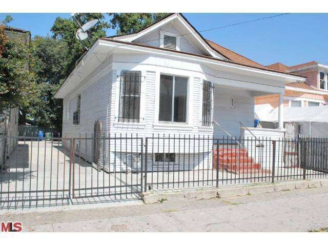 Property Photo: 2411 S San Pedro St CA 90011