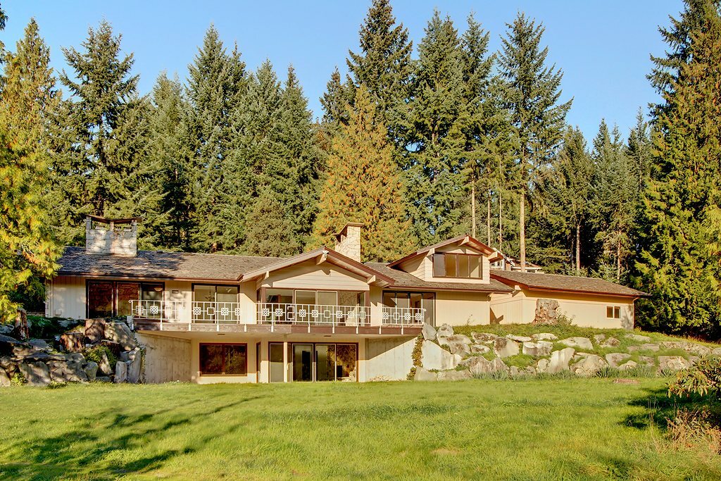 Property Photo:  20425 NE Novelty Hill Rd  WA 98052 