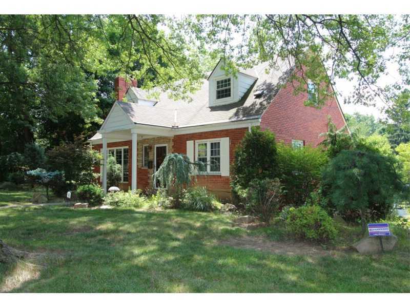 Property Photo:  840 Macarthur Drive  PA 15228 