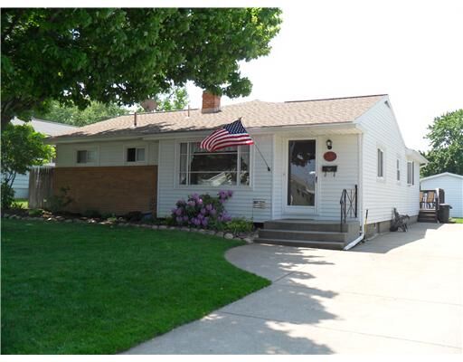 Property Photo: 4320 Melrose Avenue PA 16509