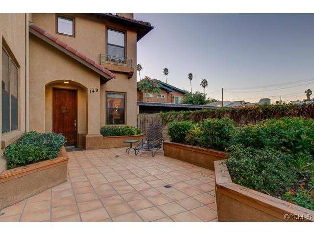 Property Photo:  149 N Sierra Bonita Avenue  CA 91106 