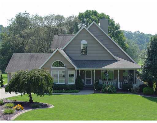 Property Photo: 3013 Woodfield Drive PA 15001