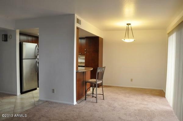 Property Photo: 2959 N 68th Place 114 AZ 85251