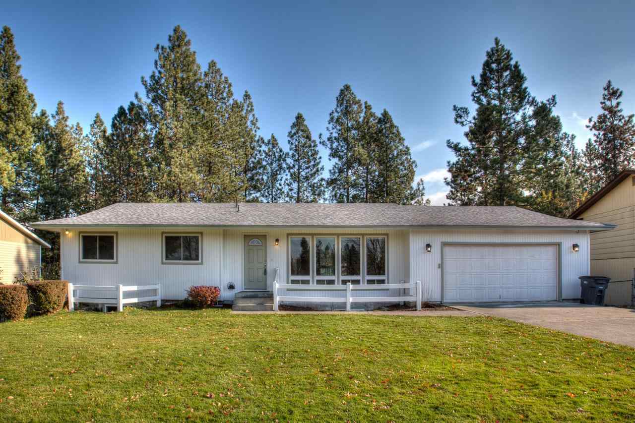 Property Photo:  11714 N Guinevere Dr  WA 99218 