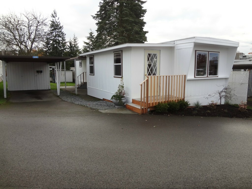 Property Photo:  3415 S 181st Place  WA 98188 