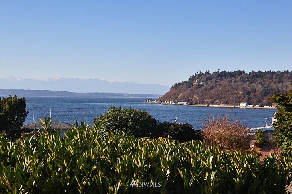 Property Photo:  4125  Scatchet View Drive  WA 98236 