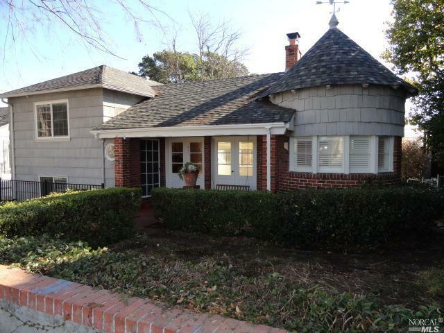 Property Photo:  847 Valle Vista Avenue  CA 94590 