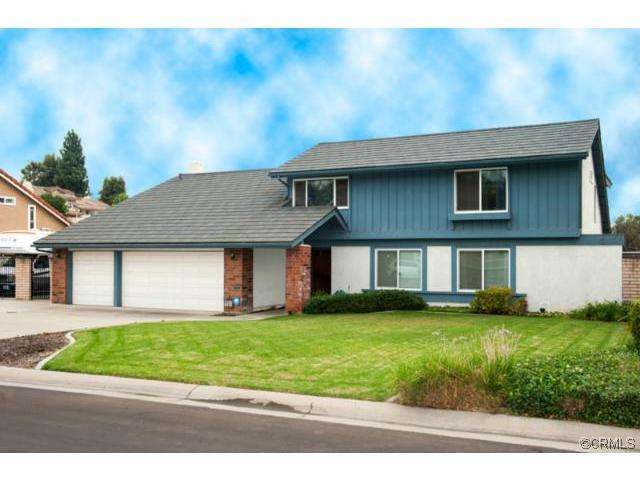 Property Photo: 17932 Caballo Drive CA 92886