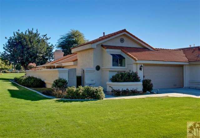 Property Photo:  20 Acapulco Drive  CA 92260 