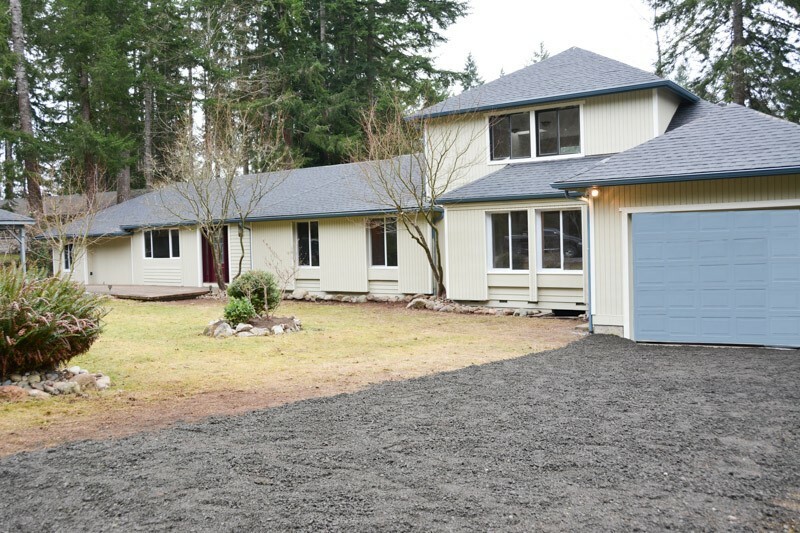 Property Photo:  401 E Mountain View Dr  WA 98524 