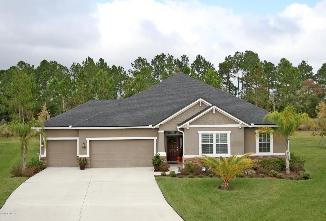 Property Photo: 3532 Garibaldi Way FL 32092