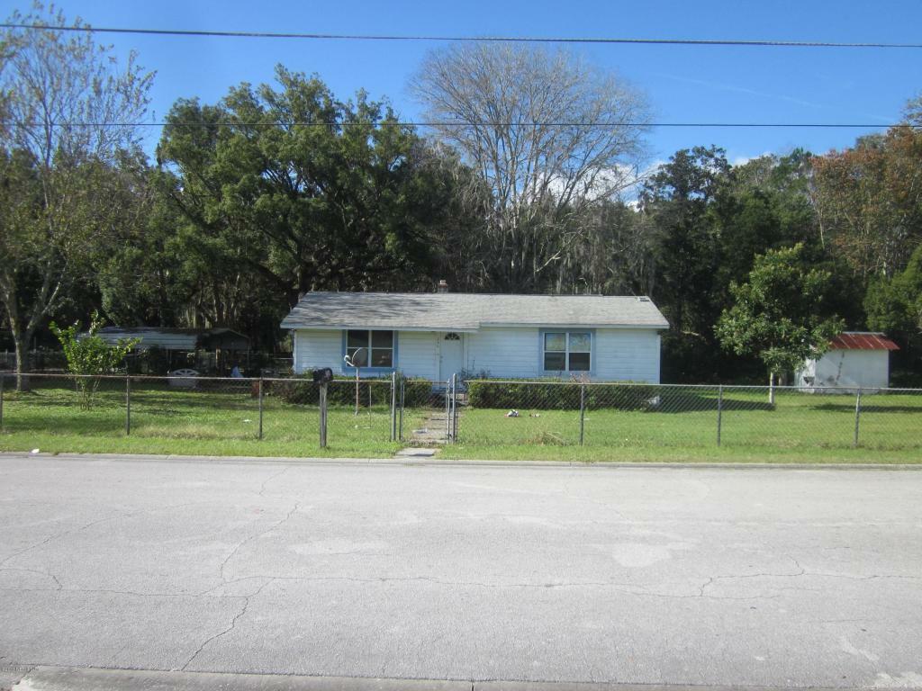 Property Photo:  206 Saylor Street  FL 32177 