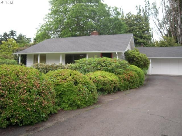 Property Photo:  2375 Pioneer Pike  OR 97401 