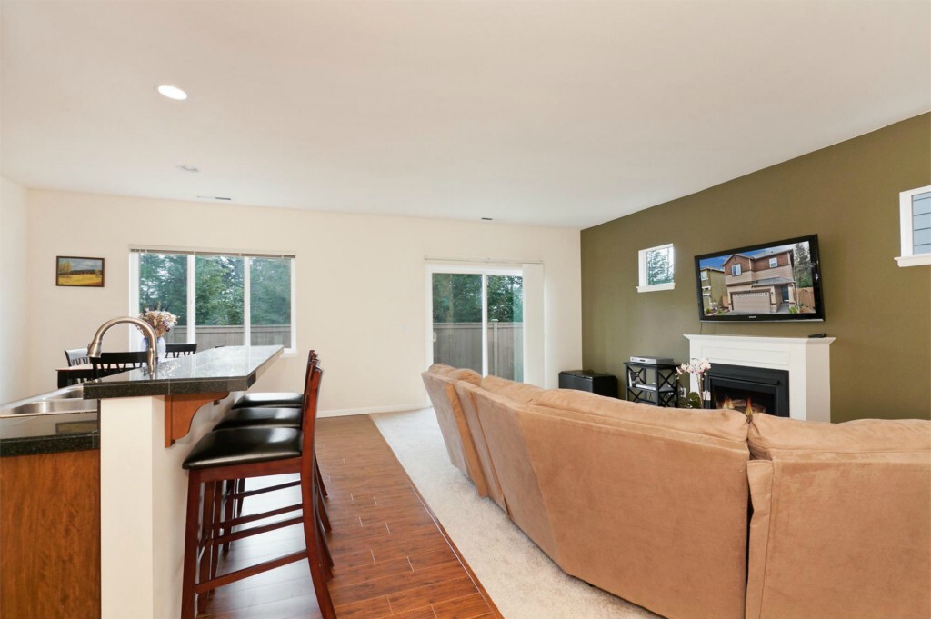 Property Photo:  3032 183rd Place SE  WA 98012 