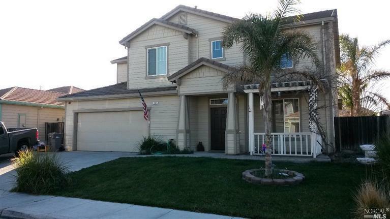 Property Photo:  712 Ivy Court  CA 95694 