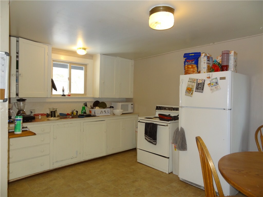Property Photo: 824 High Street WA 98225