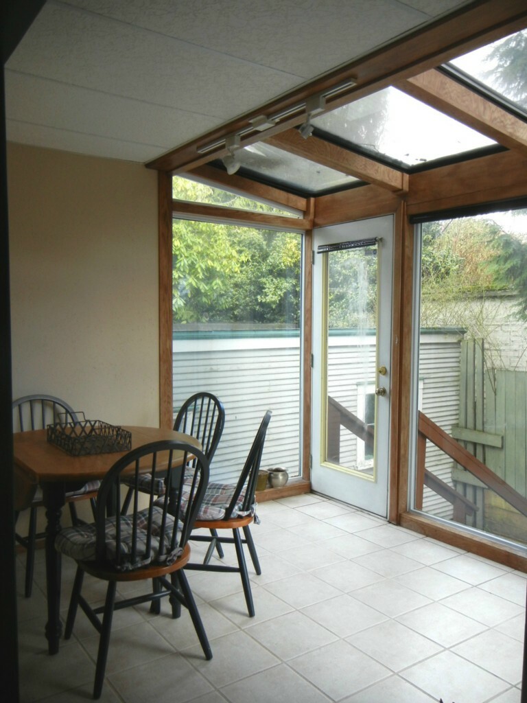 Property Photo: 1018 N 5th Street WA 98403