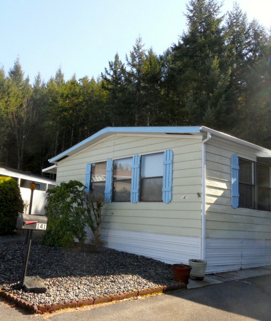 Property Photo: 141 Sereno Circle WA 98312