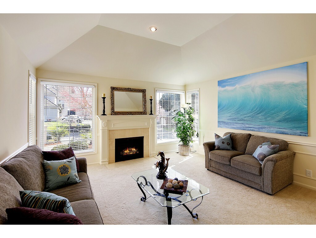 Property Photo: 3255 111th Avenue SE WA 98004