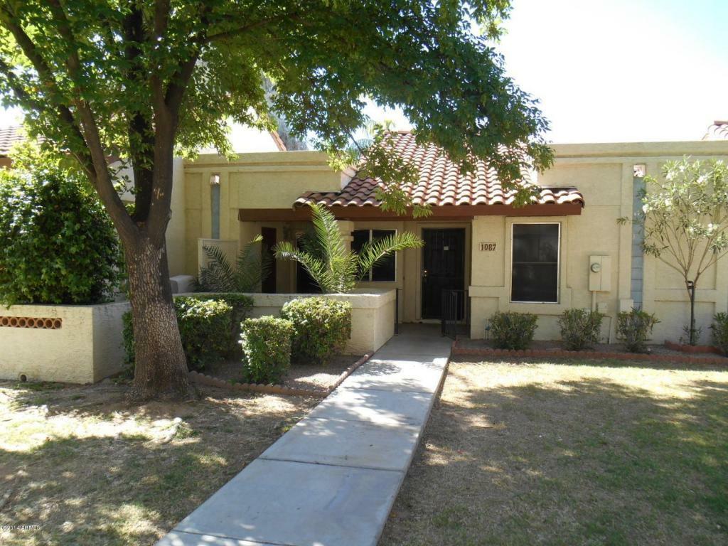 Property Photo:  5136 E Evergreen Street 1087  AZ 85205 