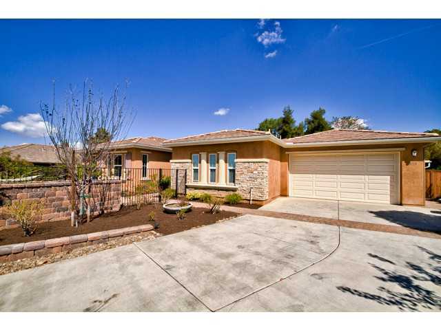 Property Photo: 1423 Montelena Court CA 92084