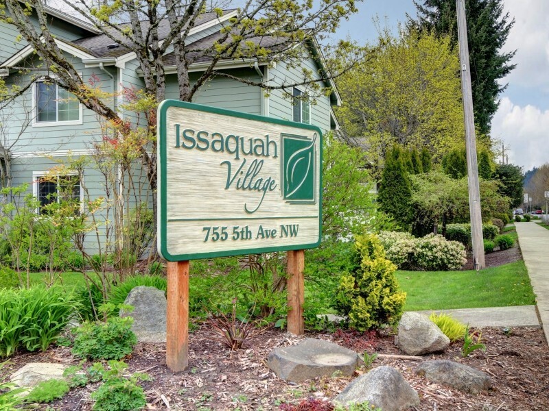 Property Photo: 755 5th Ave NW B102 WA 98027