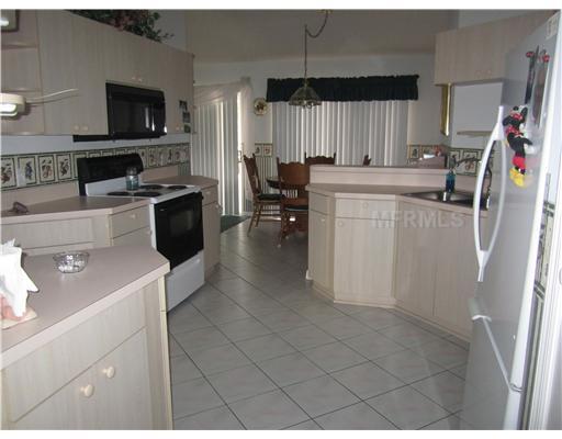Property Photo: 604 Catalina Court FL 32159
