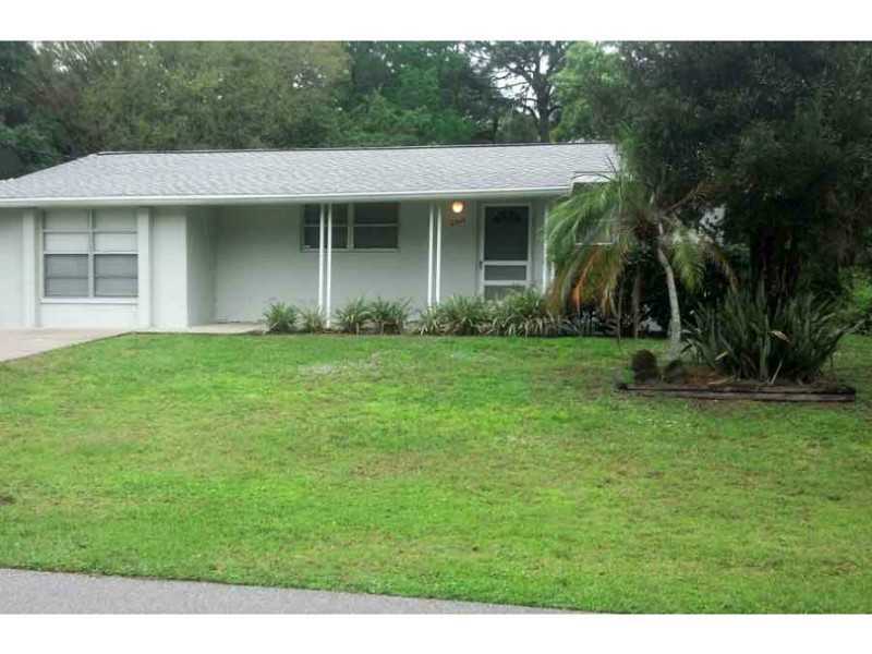 Property Photo:  2548 Teal Avenue  FL 34232 