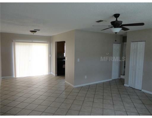 Property Photo: 1561 Cumberland Lane FL 33755