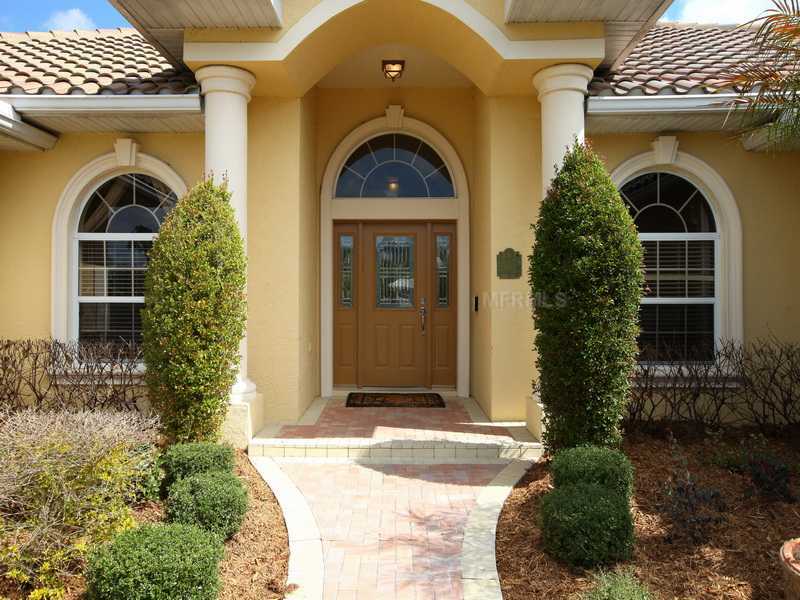 Property Photo:  6705 Oakmont Way  FL 34202 