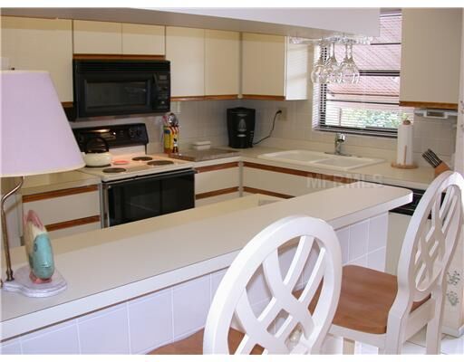 Property Photo: 933 Capri Isles Boulevard 38 FL 34292