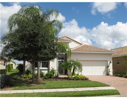 Property Photo:  6689 41st Street Circle E  FL 34243 