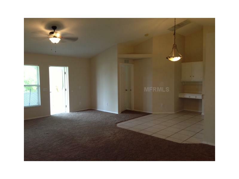 Property Photo:  4040 Kingsfield Drive  FL 34219 