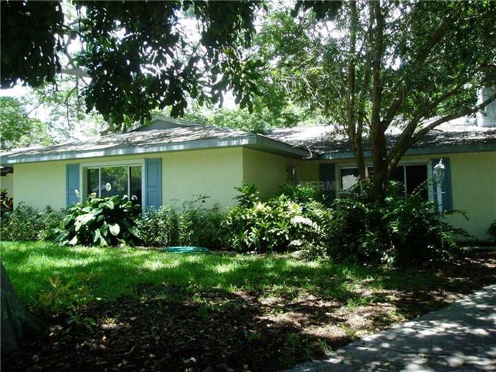 Property Photo:  5016 Delmonte Avenue  FL 34235 