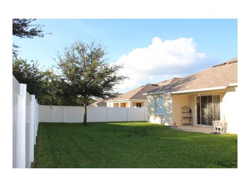 Property Photo:  1550 Madison Ivy Circle  FL 32712 