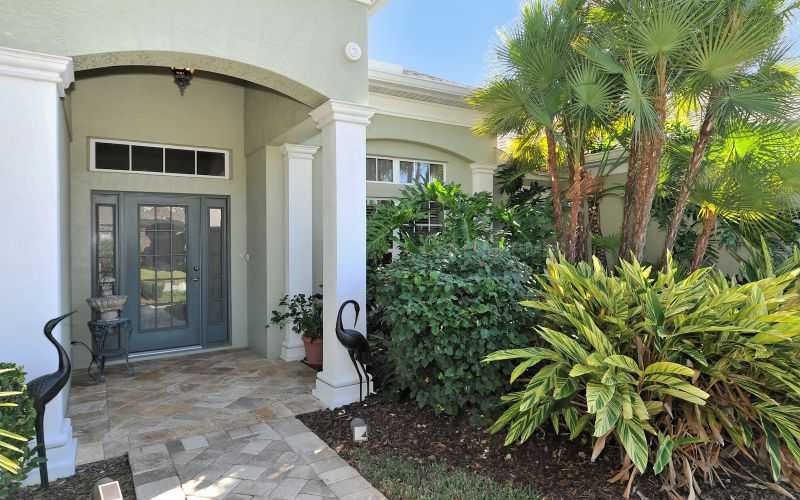 Property Photo: 8223 Planters Knoll Terrace FL 34201