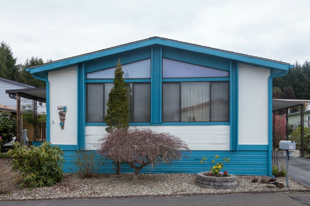 Property Photo: 115 Sereno Circle Dr 115 WA 98312
