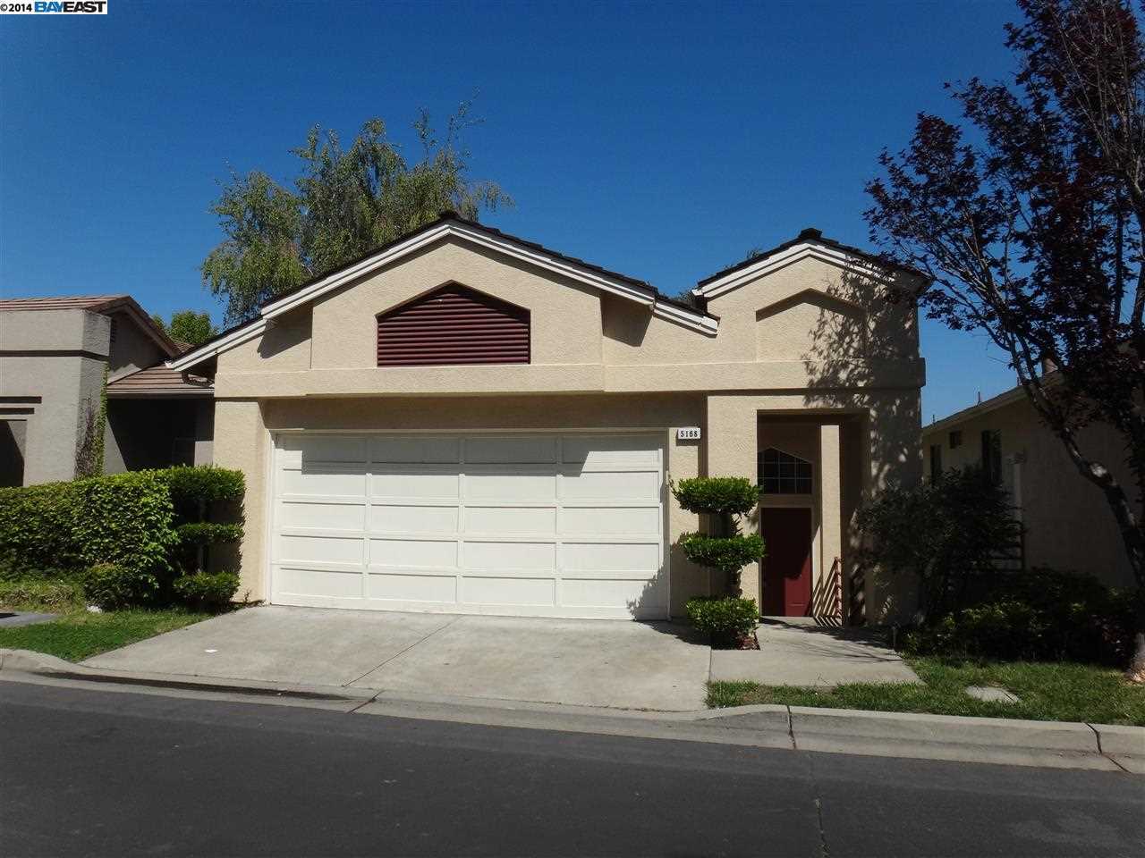 Property Photo: 5168 E Lakeshore Dr CA 94582