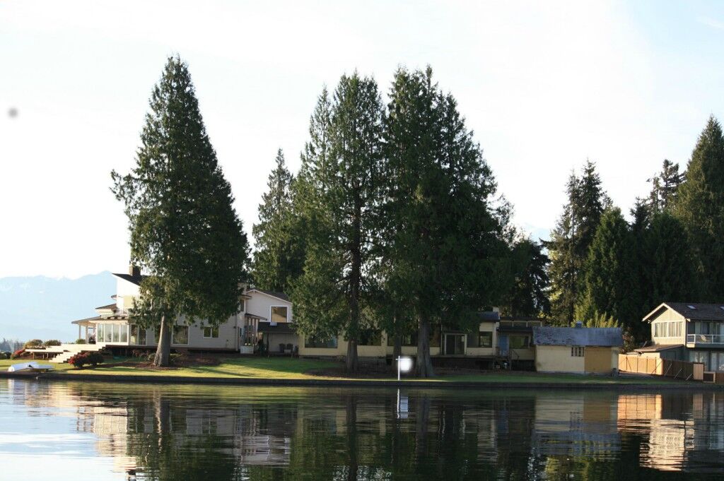 Property Photo: 4402 185th Ave E WA 98391