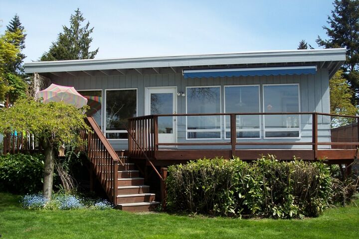 Property Photo: 7532 47th Ave NW WA 98271